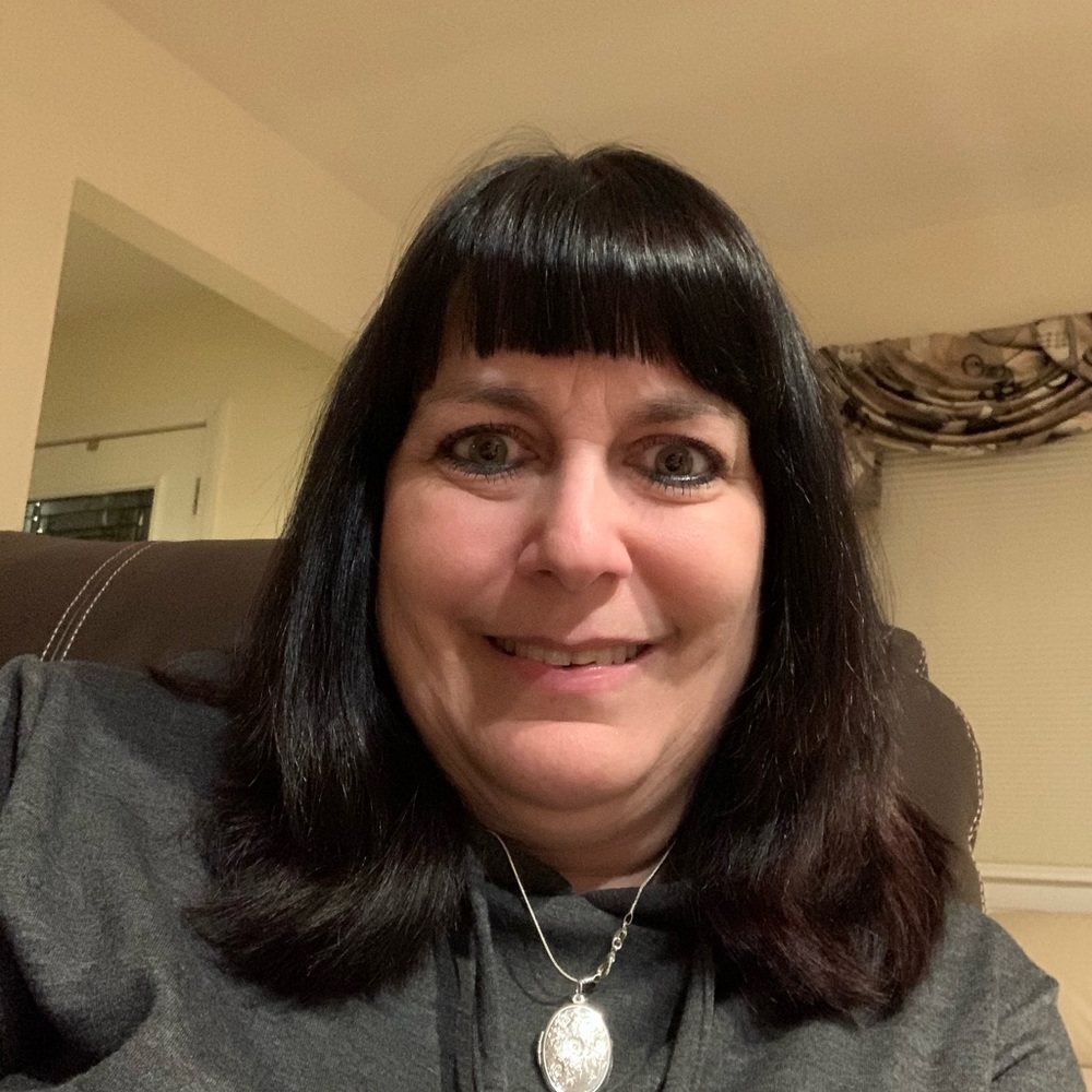 Meet your Posher, Robyn